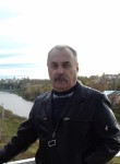 Анатолий, 64 года, Торжок