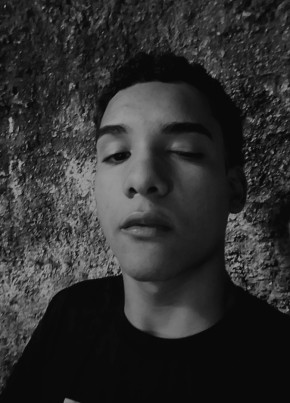 Davi из Niterói 18 лет