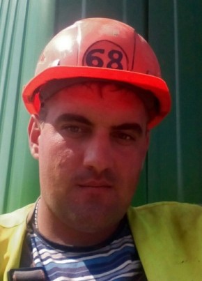 Sergey, 35, Russia, Tambov