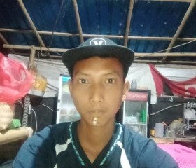 Ivan, 31, Klungkung