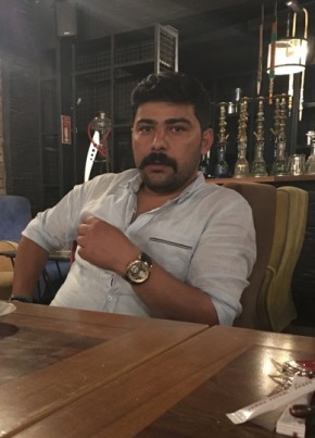 Bilal, 35, Türkiye Cumhuriyeti, Esenyurt