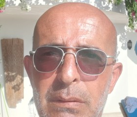 M.Gökhan Atalay, 57 лет, Ankara