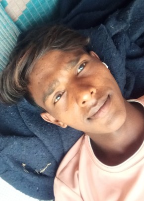 ದೇವರಾಜ್, 18, India, Bangalore