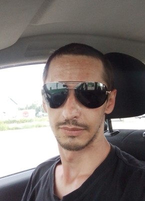 Максим из Арзамаса 37 лет