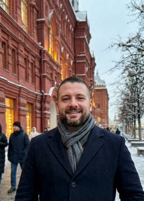 Максим из Ессентуки 44 года