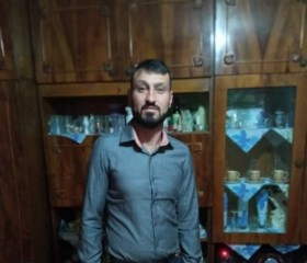 Florin, 41, Ulmeni