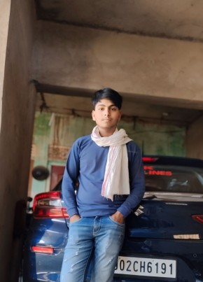 Naseem Khan, 18, India, Alwar