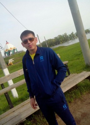 Денис, 34, Россия, Елабуга