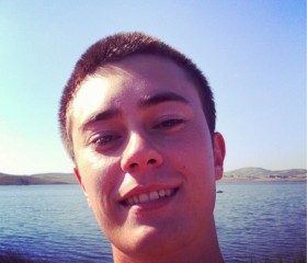 Александр, 19 лет, Челябинск