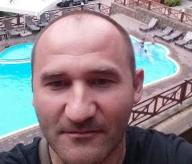 Іван, 41 год, Буштино