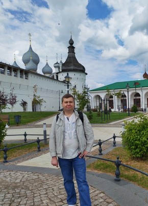Илья