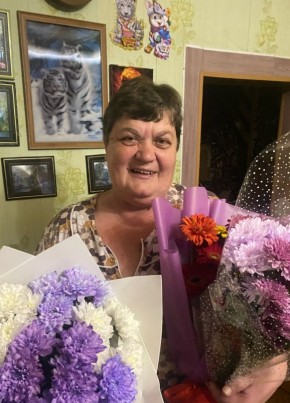 Светлана из Вольска 61 год