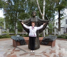 TATYANA, 61 год, Полтава