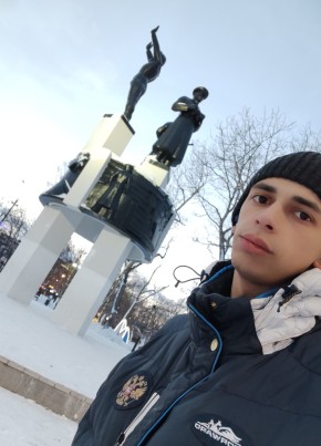Махач, 23, Россия, Корсаков