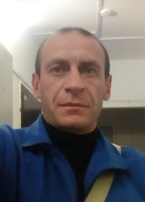 Виталик, 42, Россия, Сургут