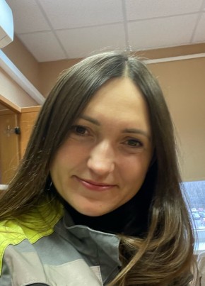 Анастасия, 37, Россия, Сланцы