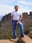 Aleksandr, 42, Luhansk