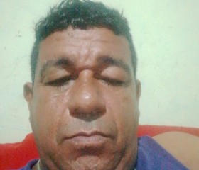 Reniso, 18, Aracaju