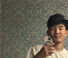 Samat Akunow, 18, Bishkek