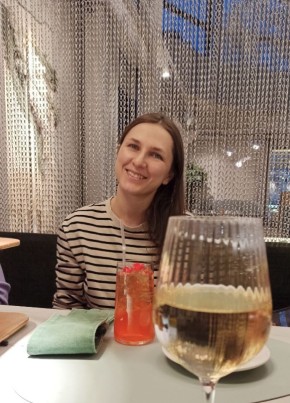 Ольга, 33, Россия, Сургут