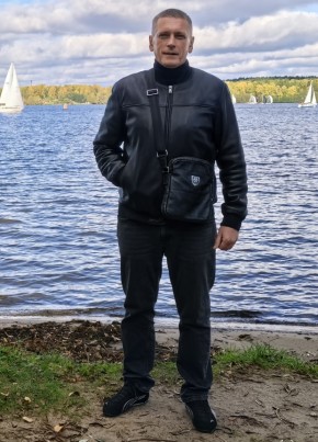 Петр из Москвы 39 лет