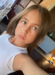 Vika, 18, Moscow