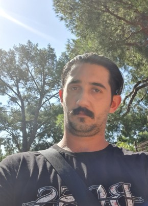 Johan , 36, République Française, Toulon