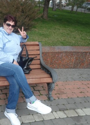 Галина, 63, Россия, Крымск