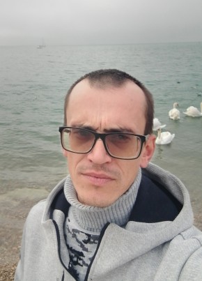 Олег из Симферополи 33 года