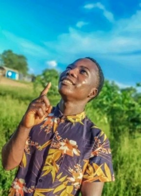 Gift h habeenzu из Lusaka 18 лет
