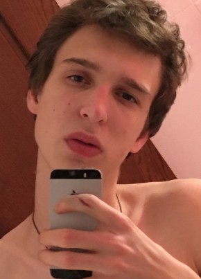 Gleb, 25, Abkhazia, Sokhumi