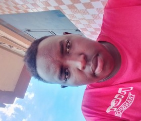 Marcus, 25, Thika