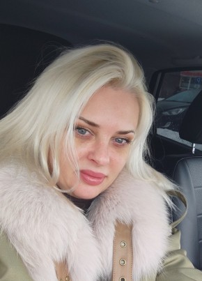 Elena, 49, Russia, Pskov