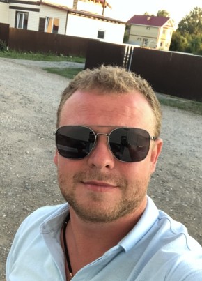 Антон, 35, Россия, Пермь