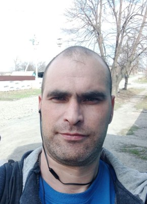 Алексей, 39, Россия, Турки