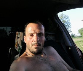 Miroslav, 40, Nitra
