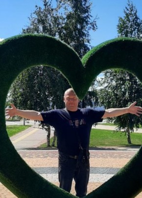 Aleksej из Helsinki 45 лет