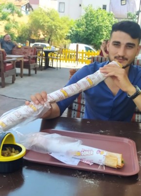 Yakup Attar, 19, Türkiye Cumhuriyeti, Diyarbakır