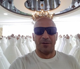 Gocha Adamiya, 54, Saint Petersburg
