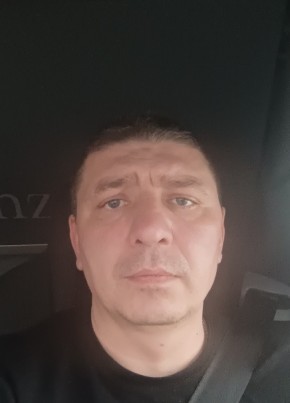 Максим, 40, Россия, Чапаевск