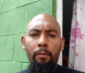 Martín, 31, Aguascalientes
