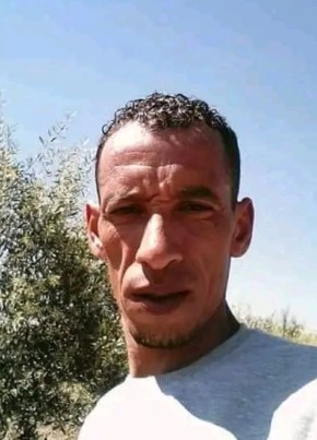djilali kalala, 18, Algeria, Oued el Abtal