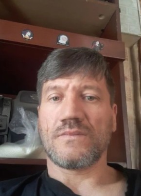 Игорь Реутов, 48, Қазақстан, Жезқазған