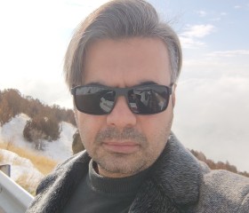 Ahmad Rahimi, 39, Sanandaj