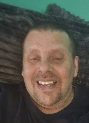 Gino из Victoriaville 52 года