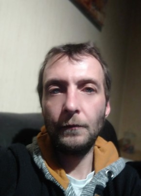 Nicolas, 40, République Française, Équeurdreville-Hainneville