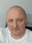 Ilya, 43, Saint Petersburg