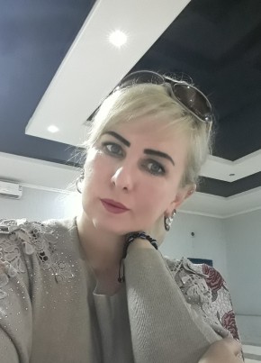 Елена, 45, Россия, Поспелиха