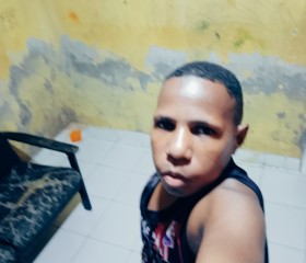 Tomi Tomi, 18, Jakarta