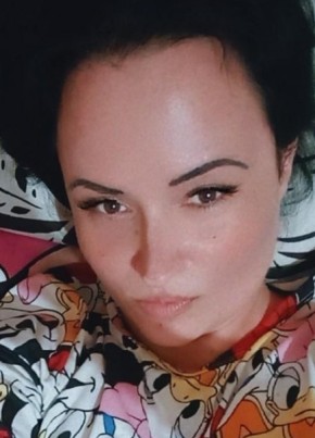 Petra, 26, A Magyar Népköztársaság, Kaposvár